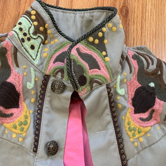 Oilily jacket 128 - size 8 - worn once - unbelievable design and embroidery! - Picture 2 of 9